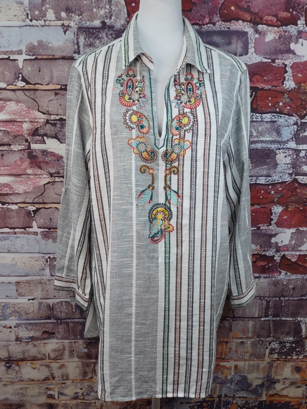 Embroidered Stripe Tunic Top